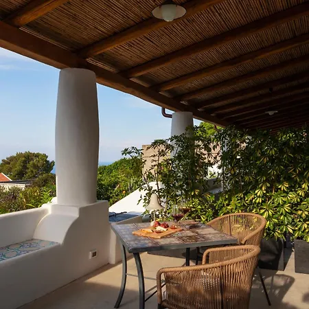 Frangimare - La Malandrina Bed & Breakfast