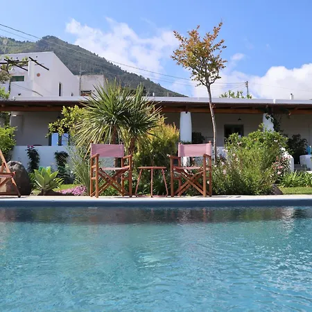 Bed & Breakfast Frangimare - La Malandrina 4*